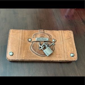 Beige Leather Lock Envelop Wallet